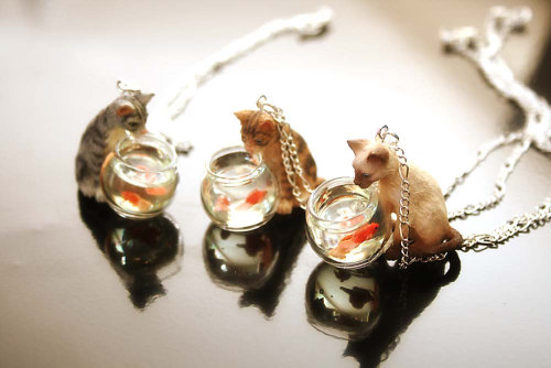 cat-jewelry:Cat is looking at goldfish in a fish bowl necklace cat jewelry