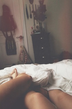 anatomyofapology:  blamemygypsy-soul:  Friday, I’m in love  Fridays are the best Sundays with you