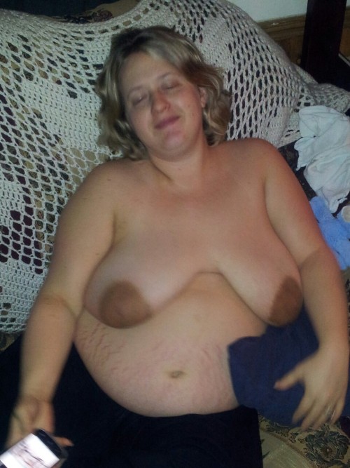 omgfuckmesilly:  nothingbutbbw:  My sexy Angelic_gr8ce  Love those nipples! 