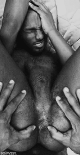 dfreak02:  ultra-loveblackmen:  Real Niggas eat and play with ASS!  Hell yea