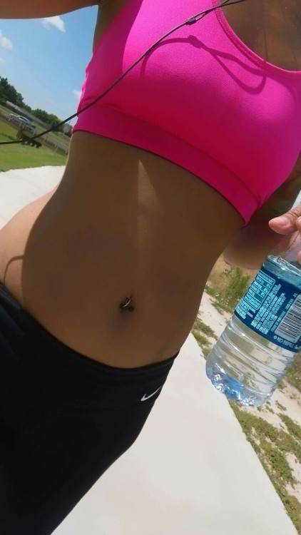specialeditions69:  Wifey sending me these workout selfies…pierced nipples poking right thru