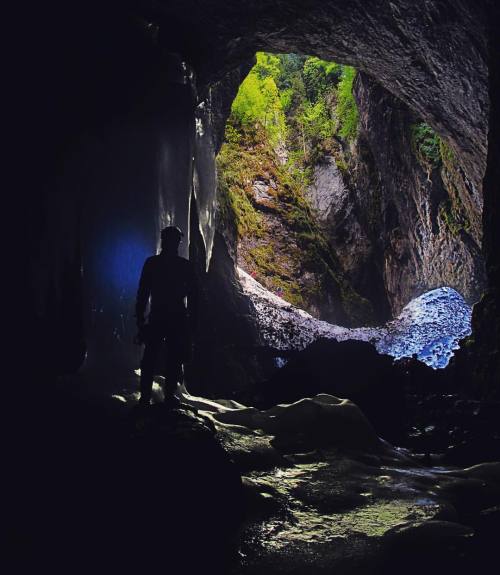 Blue ice #cave #karlik #cavity #karst #gravityfalls #fall #luminary #we_miss #Turkey #wild #rock #de