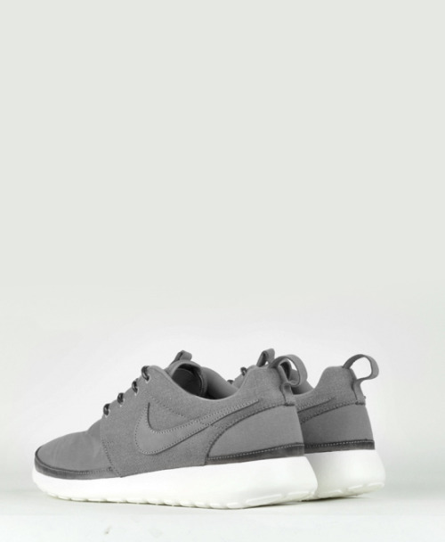 insomnia-youth:  c4sino:  Nike   X