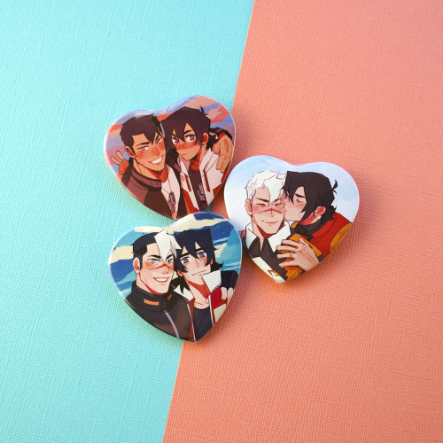 lightningstrikes-art:New Sheith heart buttons and anniversary print up for sale! Other fandom prints