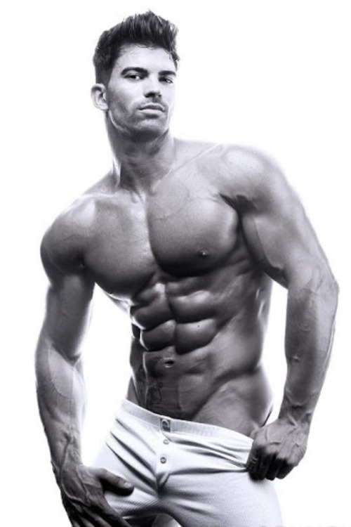 fitnessmalemodels:  Sergi Constance