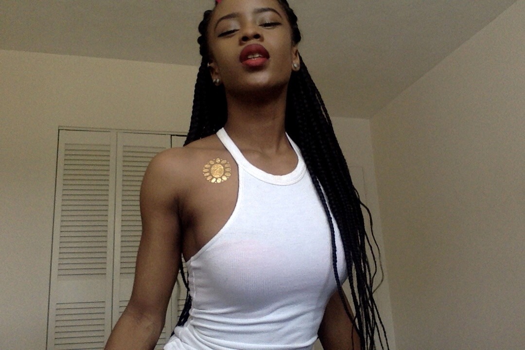 http-voss:  thephanbee:  Love my braids 😊✨  Yo I just fell in love 😍 