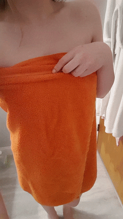 beautiful-college-girls:  Beautiful College Girls - http://beautiful-college-girls.tumblr.com
