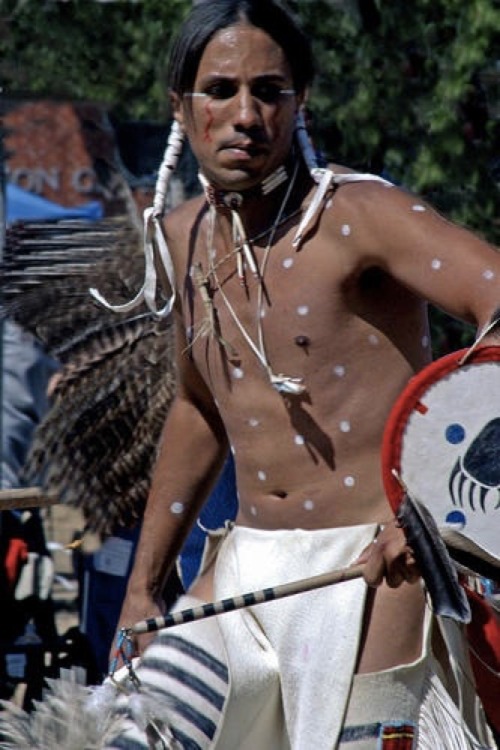 picturesandvideocaptures:  Native American men 1. Mohawk dancer, Canada 2. Lakota Sioux man in warpaint of Crazy Horse 3. Ryan Keomaka, Hawaiian dancer & model 4. Shuar Indian, Ecuador 5. Virgil Ortiz show runway model 6. Same man as in #2 7. Native