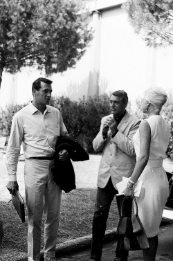 archiesleach:  Cary Grant and Rock Hudson in Cinecitta, June 1960. 