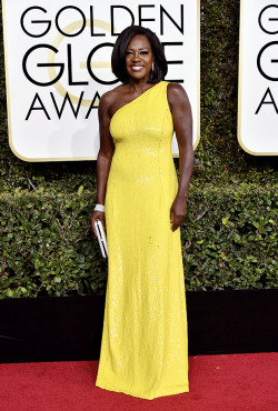 Celebsofcolor:  Viola Davis Attends The 74Th Annual Golden Globe Awards At The Beverly