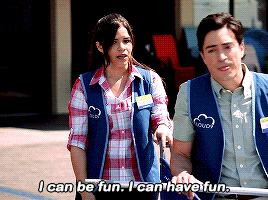 lucy-chens:NBC’s Amys trying to prove they’re not uptight 