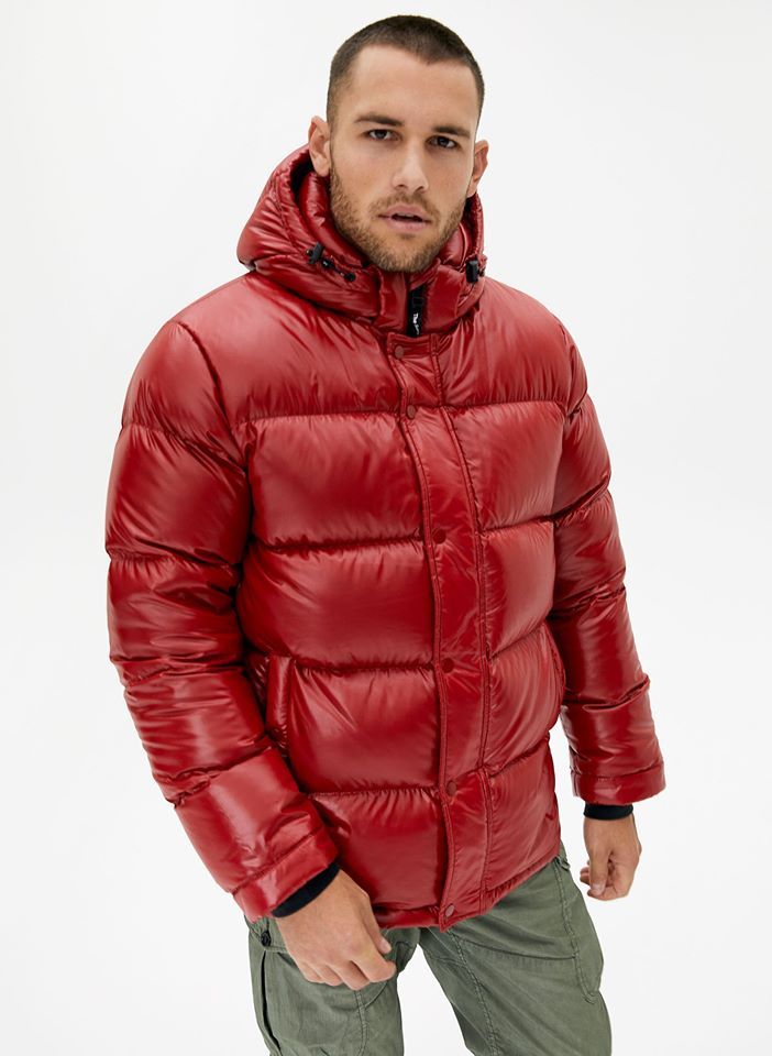 Men In Down Jacket: Photo