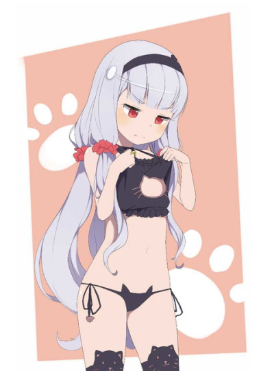 Cat keyhole bra setThese are everywhere and i’m loving it 