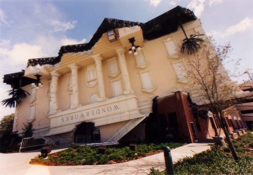 passius:  unicorn-meat-is-too-mainstream:      passius:  10 STRANGEST BUILDINGS IN THE WORLD THE WONDERWORKS BUILDING IN FLORIDA THE BASKET BUILDING IN OHIO THE MONTREAL BIOSPHERE IN CANADA RIPLEY’S BELIEVE IT OR NOT BUILDING IN CANADA BANKNOTE BUILDING