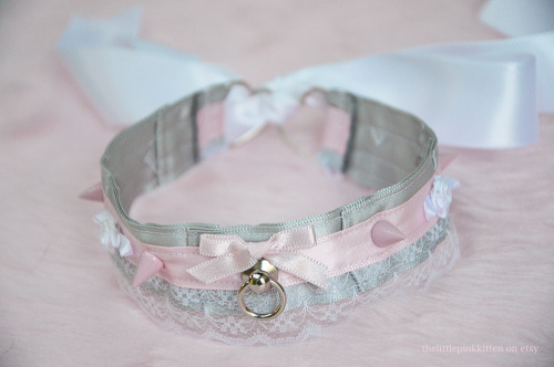 littlepinkkittenshop: Just a little pre-made collar I decided to do in between orders. It is up in m