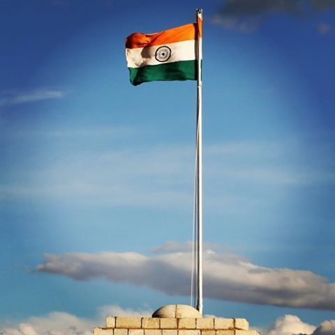 Happy Republic Day. I ❤️  #leh #leh__ladakh #india #incredible #tricolor #flag #republicday #proud #