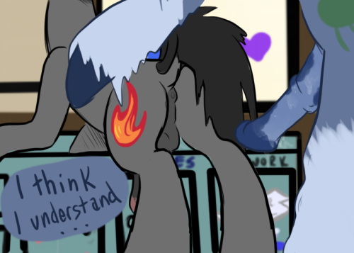 charliebadtouch:You need to be clear with bluebelle— otherwise you end up with an arm-sized dick in you on short notice. You want wrecked, you get wrecked.  Dayum O////o
