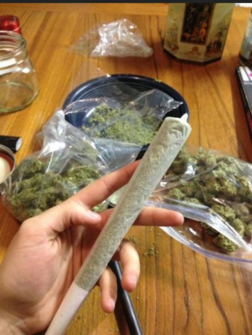 Roll one with me 