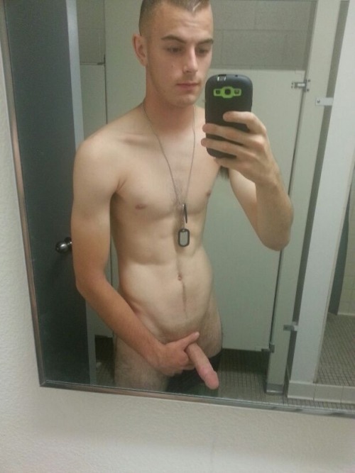 hotazzlibraguy:  militaryboysunleashed:  21 year old marine  Gotta love a man with two slick heads ….. yum yum