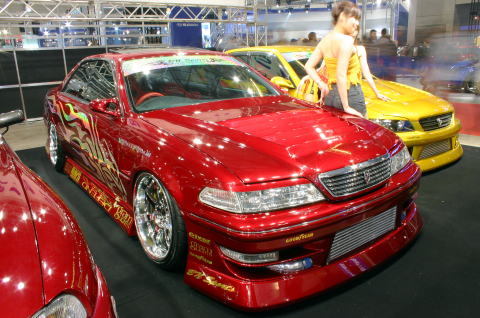 moustacherides:ryukox-7:Garage Defend (?) at the 2005 Tokyo Auto SalonBN Sports is life