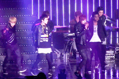 milktealimesoda:  TEEN TOP 2014 World Tour 'HIGH KICK' in SEOUL  [❤] [❤] 