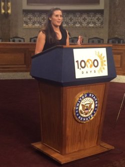 polarbearsuburbs:  @samara333@USWNT_soccer Defender @alikrieger speaks at 1000 Days reception about her #wwc experiences. 