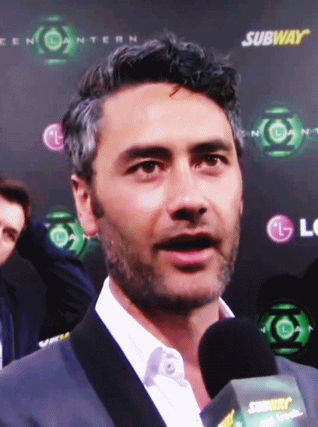 somanygorgeousmen:Taika Waititi interviewed at the premiere of Green Lantern. [x]
