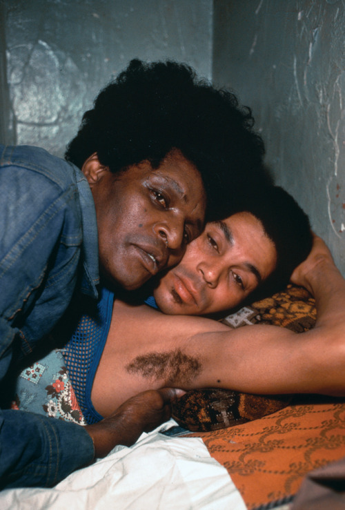 vintageeveryday:35 intimate photographs captured New York’s Puerto Rican community in the 1970s and 
