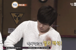 crownedd:  When L is asked to translate Dongwoo’s rap part from paradise 