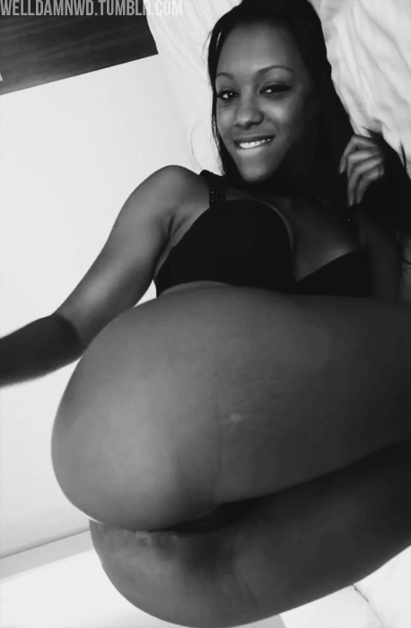 thickbootytoodamnbig:  Online Adult DVD Rentals http://bit.ly/18hbz8p | Live Webcam