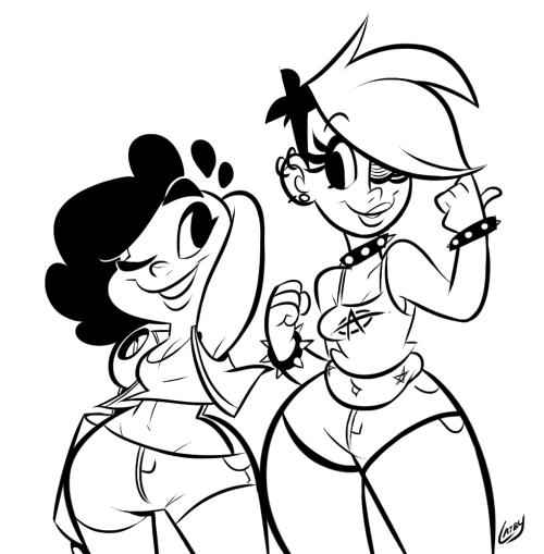 lookatthatbuttyo:  Felt like doing a quickie with the BFFs.Gone, but not forgotten. 
