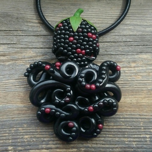 sosuperawesome:Fruit Cthulhu PendantsOCTOrine on EtsySee our #Etsy or #Octopus tags