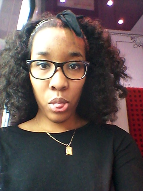 momo-tan:  #MelaninPopsSeverely #BlackOutDay #BlackOut