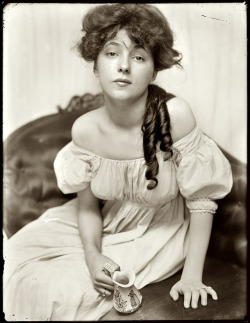 The-Modern-Edwardian:  Evelyn Nesbit