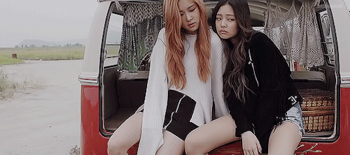 blckspink:R O S E x J E N N I E for REEBOK