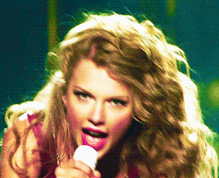 voguedots:I thought I had you figured out.