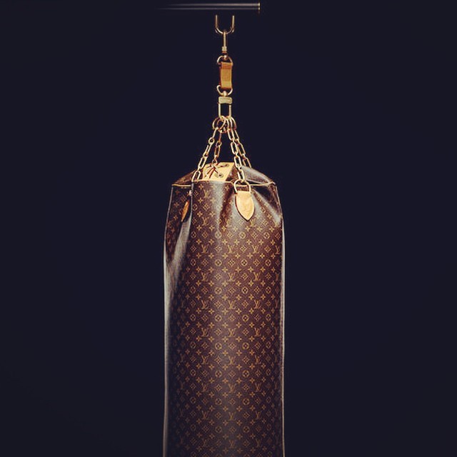 Sean Deblat — No way! A Louis Vuitton heavy bag!! #Insanity