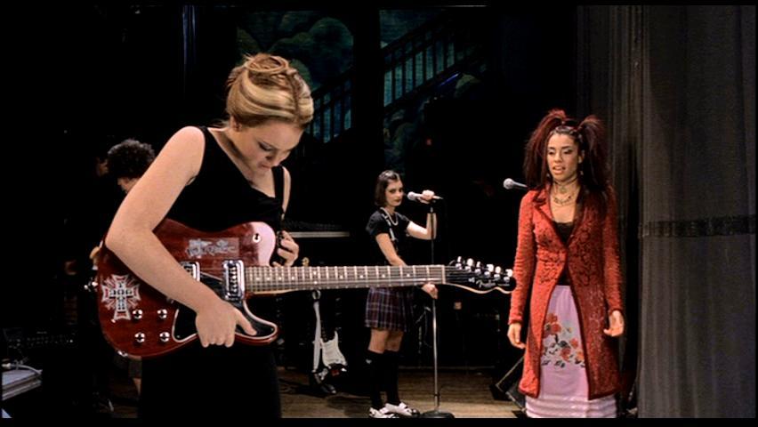 Jupiter's Land: A Movie Review Site — Review: Freaky Friday (2003)