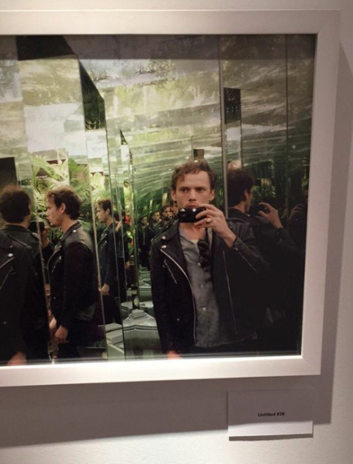 natasturgess: Make sure that you’ve already visited a photography exhibit in honor of my dear 