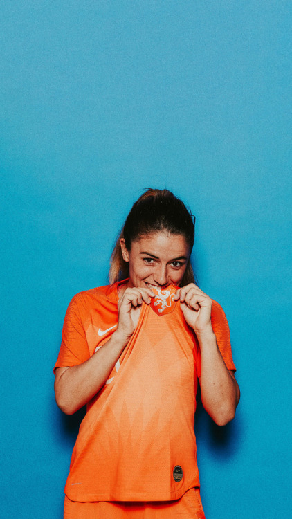 NEDWNT FIFA WWC19 portrait lockscreenslike/reblog if you save/use