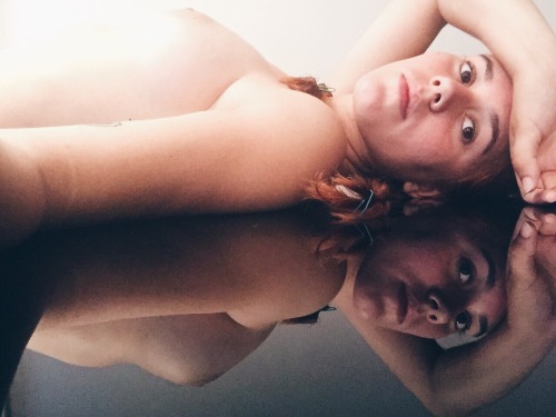 nakedpersephone:  experimental phone shots on reflective surface | naked persephone, june 2015  Wow.