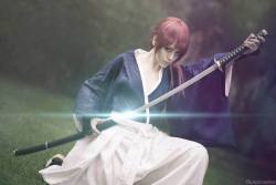 kamikame-cosplay:    Nadyasonika : First Photo of Kenshin Himura! usually my favorite characters are man so thanks for Crosplay  