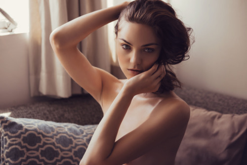 Hot Pictures and Movies