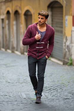 fuckyeahmarianodivaio: Mariano Di Vaio - RumJungle Italia 