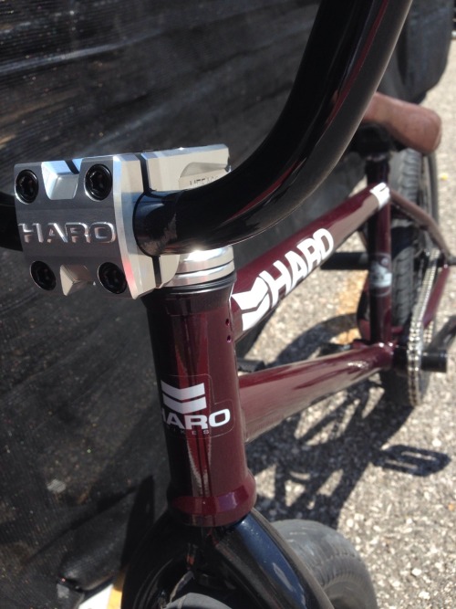 harobmxbikes:  Jason Watts rocks a Haro Lineage Frontload stem - SDv2 frame - SD forks.