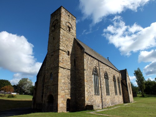 St Peter’s Church, Monkwearmouth (1,2)St Paul’s Monastery, Jarrow (3,4)The twin monastery of St Pe