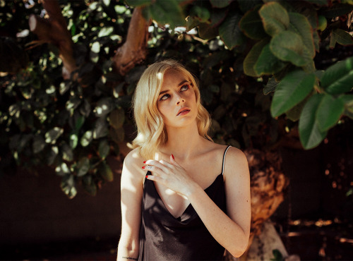 fallenvictory:SAMARA WEAVING © Jordan Kirk