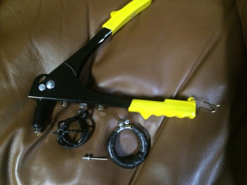 mcchaste:  nethnggoes:  The last rivet I did cracked the plastic pin……….it eventually broke today.  I’m daring myself to rivet this metal cage on………….  Dare me????????  Do it!! 