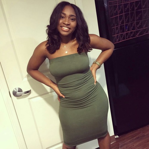 phatbootyworld:  pretty chocolate…@xo_marne porn pictures