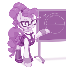 Dstears:  @Crazedpony Reminded Me That Today Is Pinkie Pi Day. Have A Well Rounded